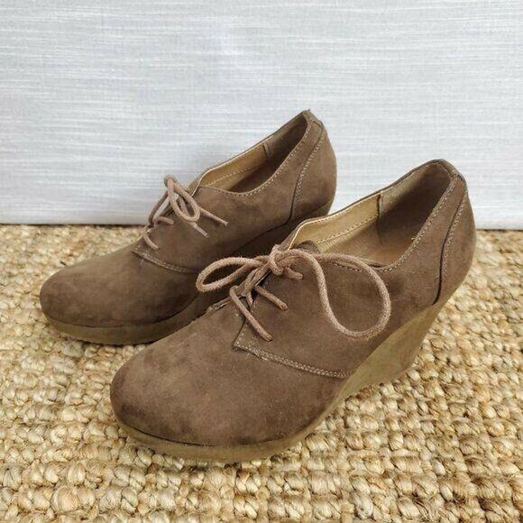 X Appeal Merrit Womens Bootie Size 7 Tan Suede Almond Toe Lace Up Wedge - Picture 1 of 5